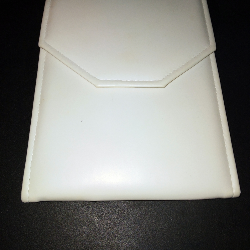 HANNOUSH Necklace Storage/Travel Case preowned